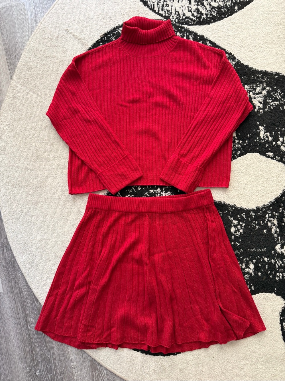 Torrid Ribbed Red Sweater Skirt and Turtleneck Set NWT - Women's 1X - Picture 7 of 12